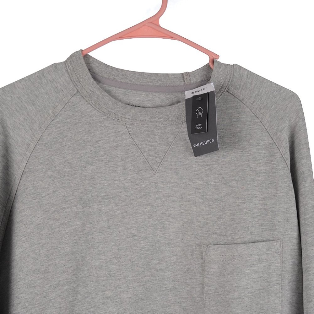 Van Heusen Light Gray Men's Lightweight Sweater NWT - Picture 3 of 6